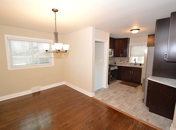 4th image of 1609 Mandel Ave