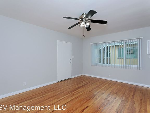 3rd image of 221 W Lemon Ave APT 5