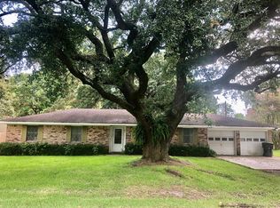 4700 McKinley Ave, Groves, TX 77619