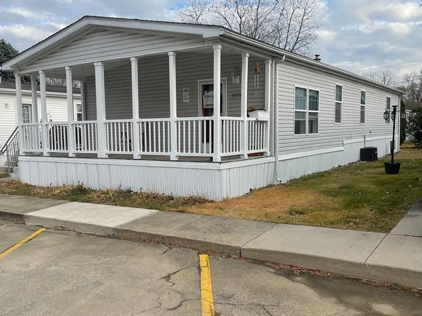 3595 Iris Ave, Trevose, PA 19053