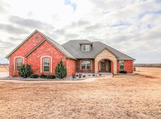 1100 Arrowhead Rd NE, Piedmont, OK 73078