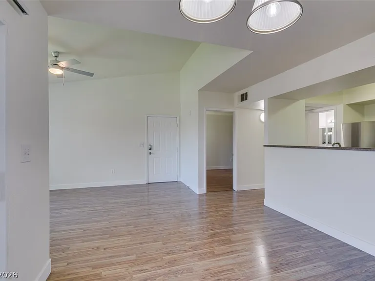 6650 W Warm Springs Rd #2118 — Photo 10