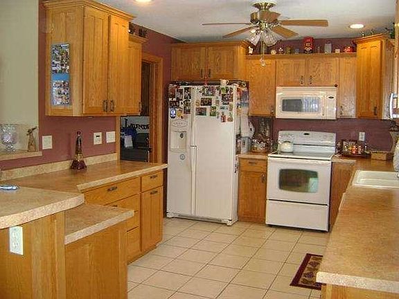 4th image of 8695 Swan View Ln