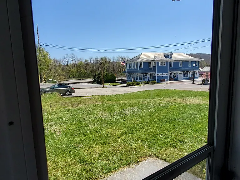 110 Mercer St #6 — Photo 15