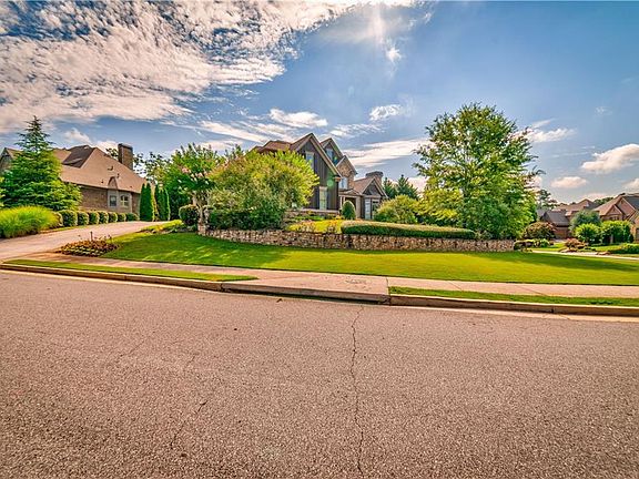 5th image of 3834 Rockhaven Ct