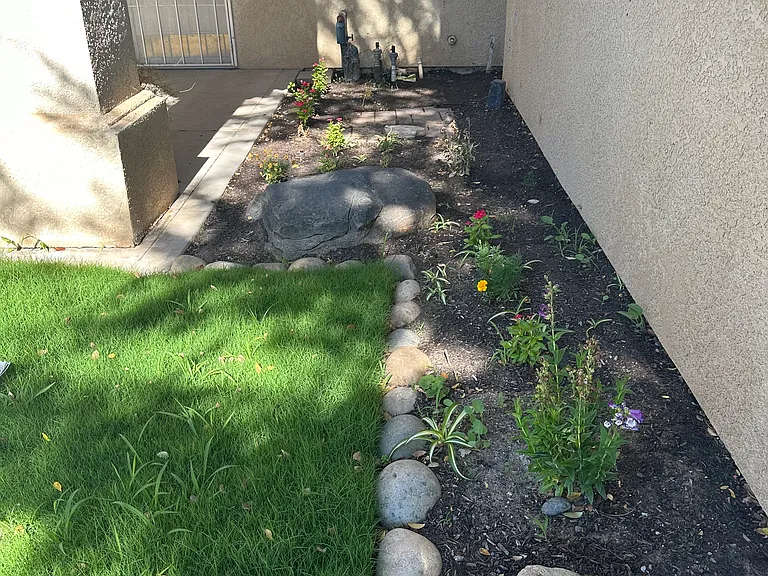 9128 N Recreation Ave — Photo 2