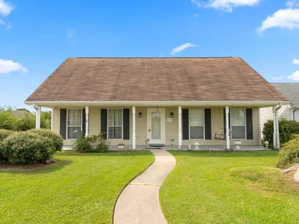 1111 Aberdeen Dr, Lake Charles, LA 70605