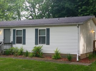 2023 N Algonquin Dr, Benton Harbor, MI 49022