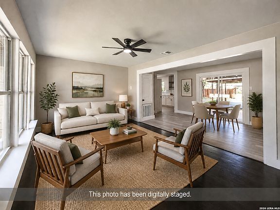 3rd image of 323 MAPLEWOOD LN