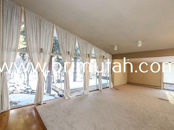2nd image of 4285 S Parkview Dr