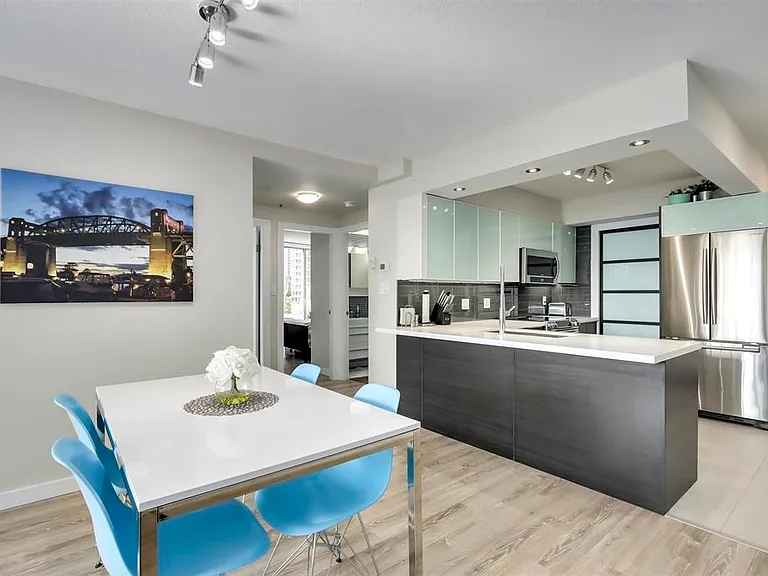 950 Cambie St #804 — Photo 10
