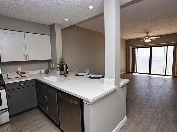 4th image of 7700 Seawall Blvd APT 1210