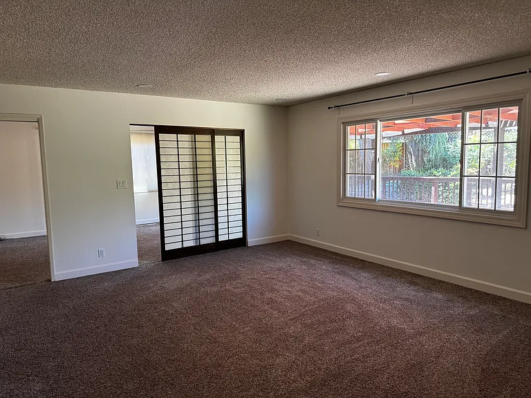10363 Denison Ave — Photo 5
