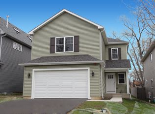 23631 N Garden Ln, Lake Zurich, IL 60047