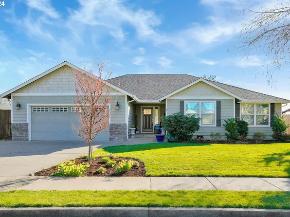 4911 NE Terri Ln, Albany, OR 97321