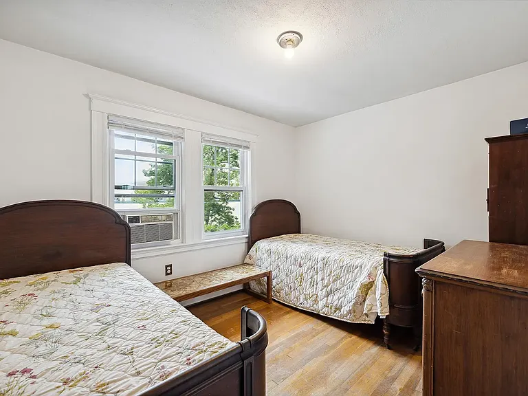 9 Adams St #1 — Photo 11