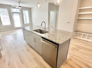8421-183A Two #9227, Leander, TX 78641