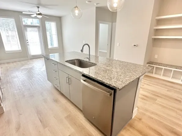 8421-183A-A One, Leander, TX