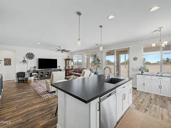 17038 W BAKER Drive, Surprise, AZ 85387