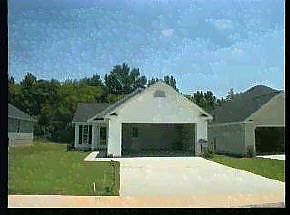 1st image of 731 Bradford Lane