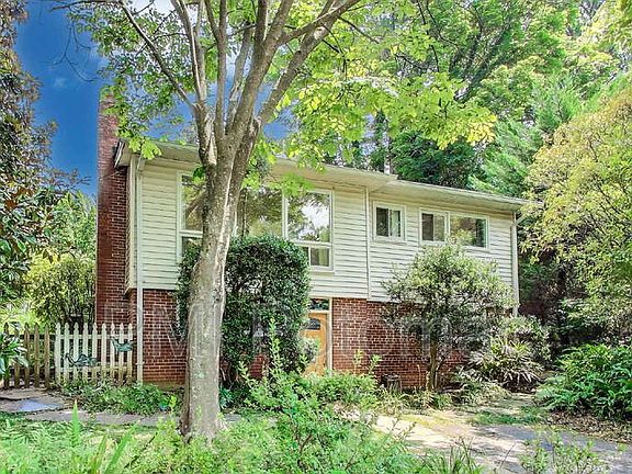 2nd image of 4118 Wexford Ct
