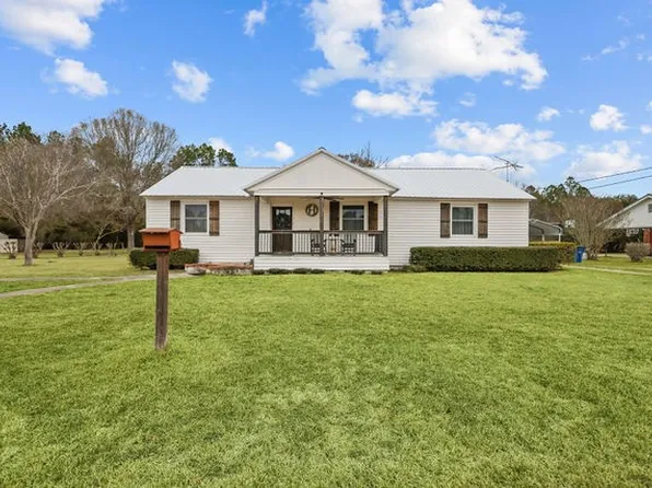 154 Avalon St, Nahunta, GA 31553