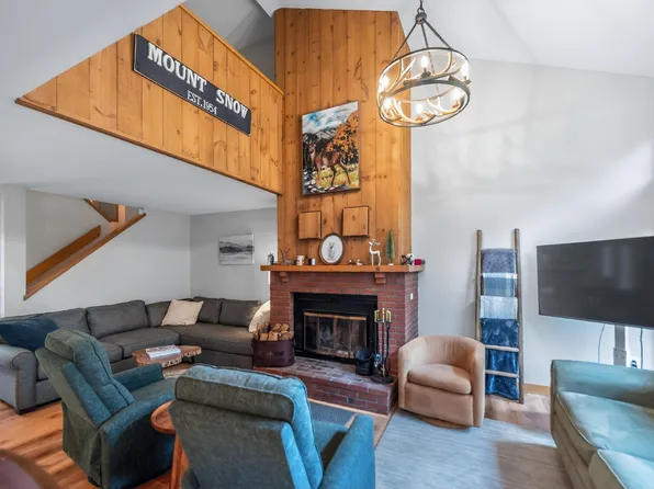 15B Snow Tree Lane #Clovers B, Dover, VT 05356