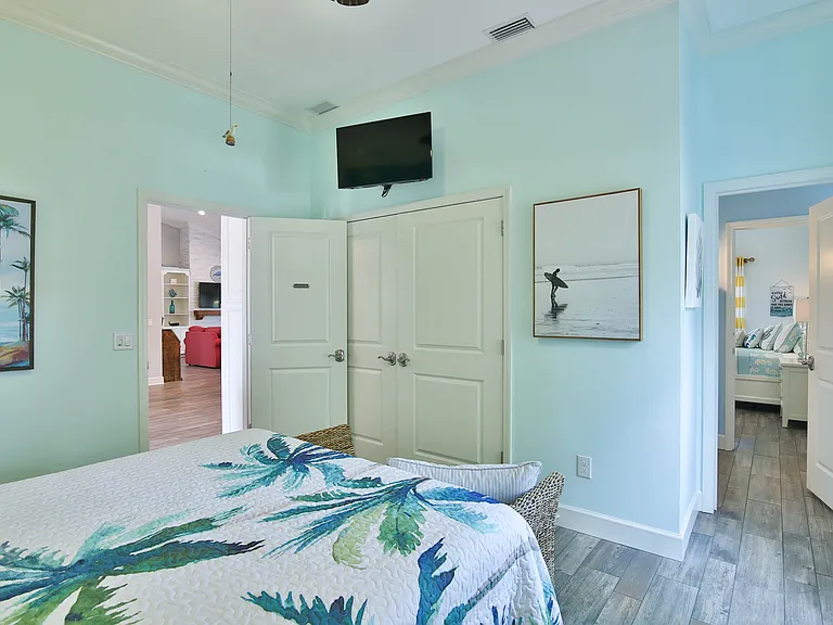 1102 Mallorca Dr — Photo 39