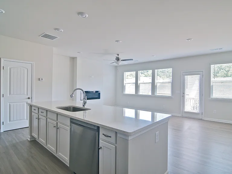 376 Whitetail Cir — Photo 13