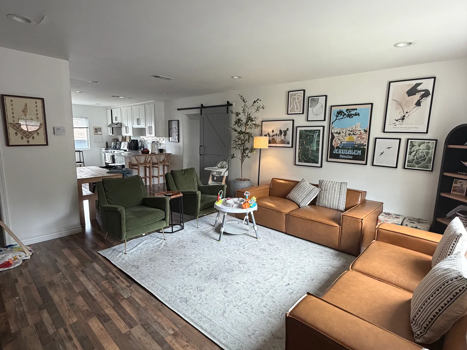 2416 Lombardy Blvd — Photo 2