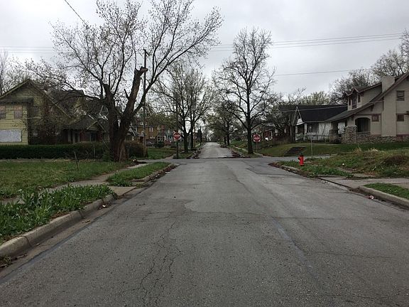 5th image of 3238 College Ave