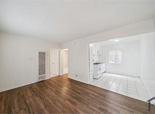 8633 Denver Ave APT 2, Los Angeles, CA 90044