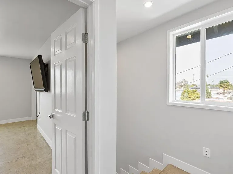 3798 Dublin Ave — Photo 8
