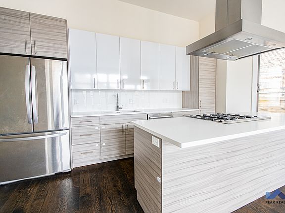 3rd image of 1739 N Milwaukee Ave #3