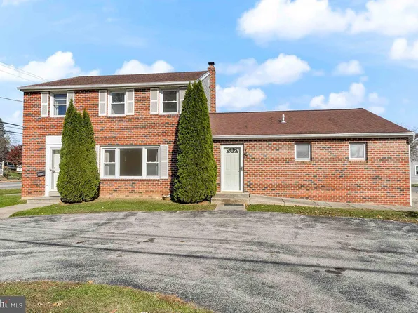 2999 Pennview Ave, Broomall, PA 19008