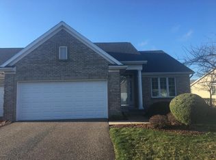 6737 Gracepoint Dr SE, Caledonia, MI 49316
