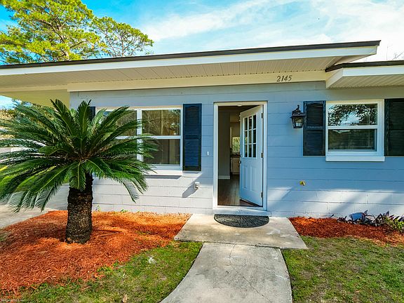 2nd image of 2145 Sunrise Dr