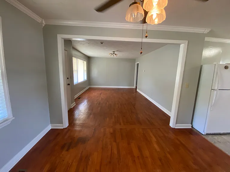 5118 Tulip Dr — Photo 7