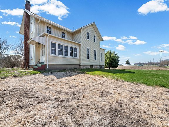 2nd image of 9269 Dixon Rd