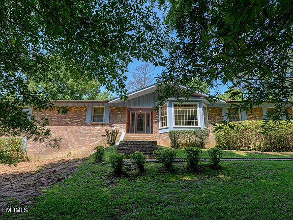 2nd image of 5411 Powell Dr