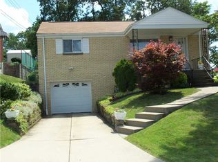 953 Shadycrest Rd, Pittsburgh, PA 15216