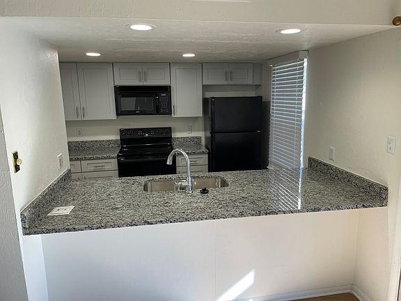 4th image of 6349 23rd St N