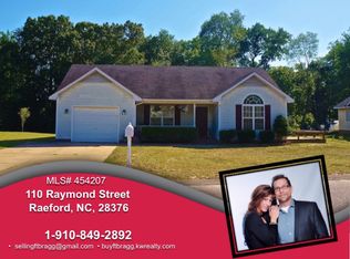 110 Raymond St, Raeford, NC 28376