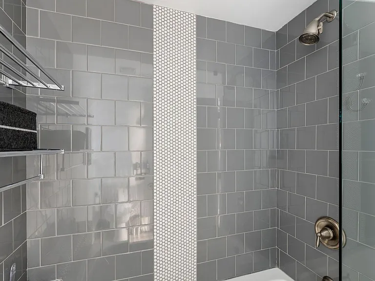 182 E Bay St #202 — Photo 19