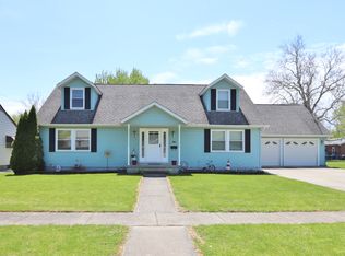 727 1st Ave, Morris, IL 60450