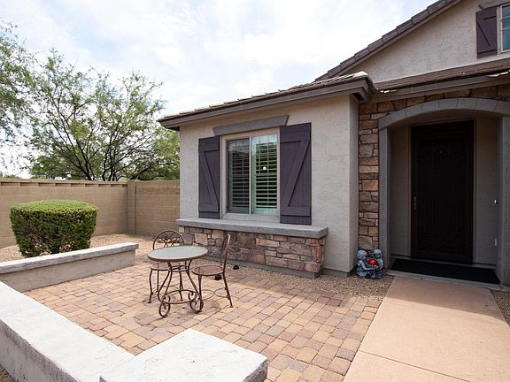2nd image of 27308 N Higuera Dr