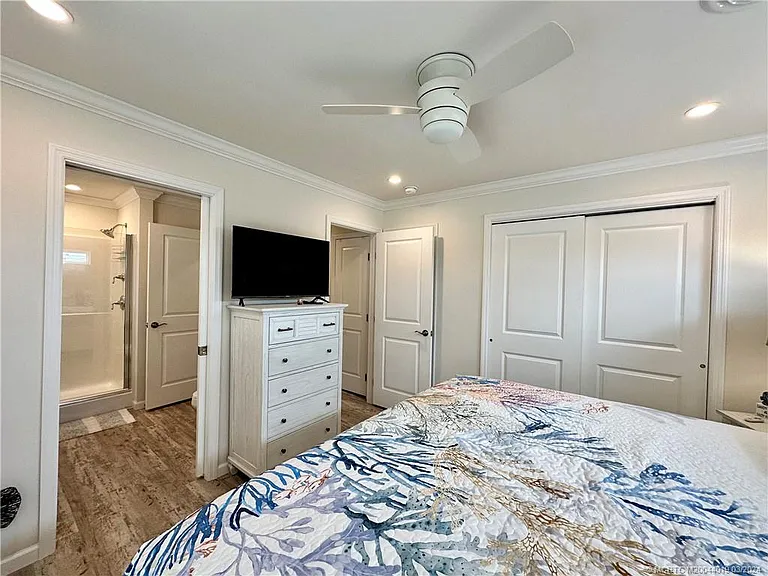 2632 NE Pelican Way — Photo 10
