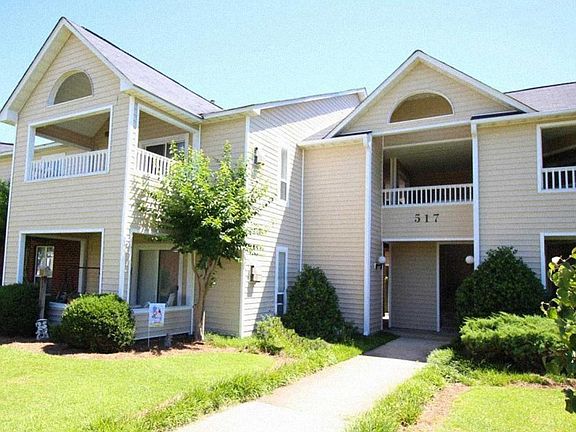 517 building entrance (Unit C is on the other side)