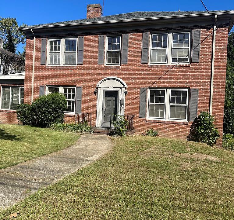 1st image of 1723 N Main St