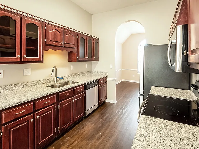 5451 Philgrove Way — Photo 7